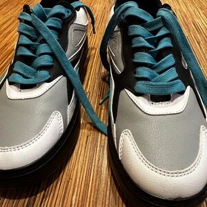 Fuegos Stylish Dance Shoes Unisex NWOT Sz Mens 8.5 Womens 9.5